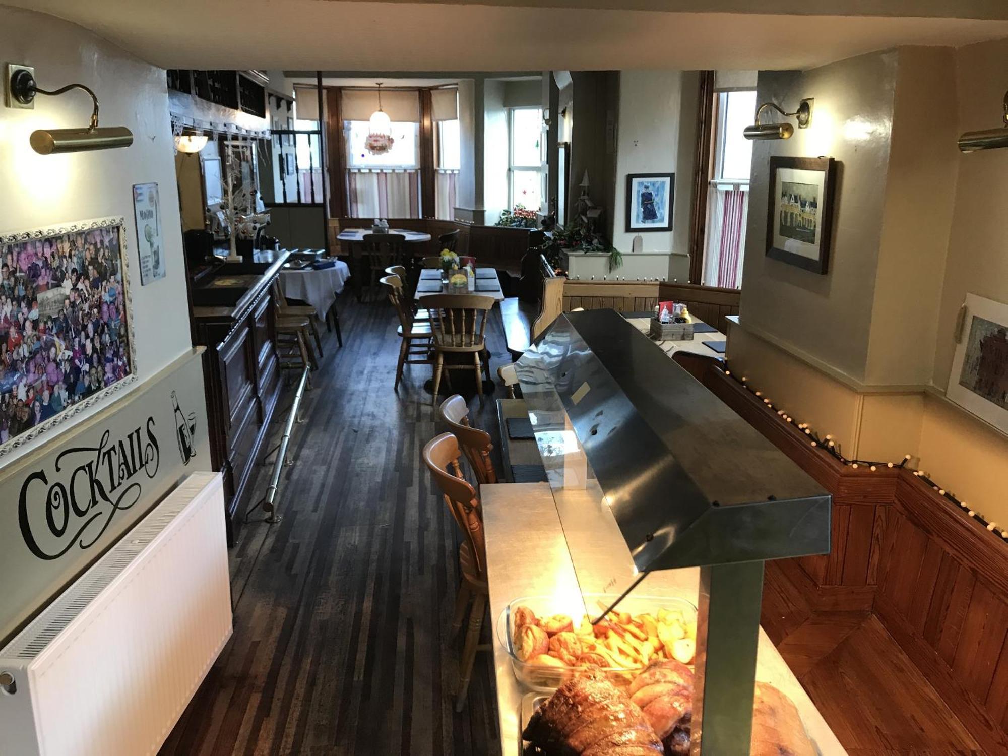 The Victoria Hotel Pwllheli Buitenkant foto