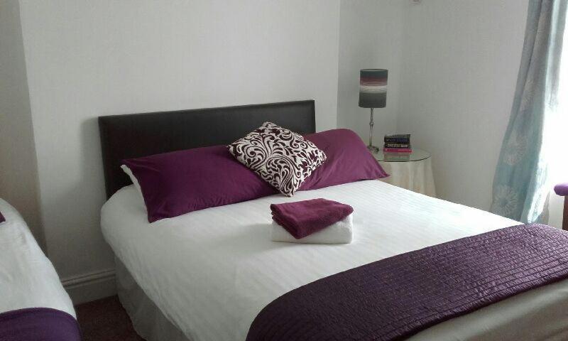 The Victoria Hotel Pwllheli Buitenkant foto